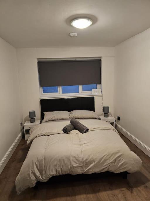 Beautiful Garden Flat Near Central לונדון מראה חיצוני תמונה